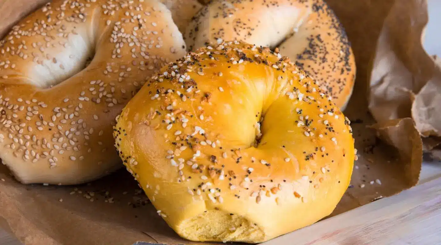 Best New York Bagel Places featured image