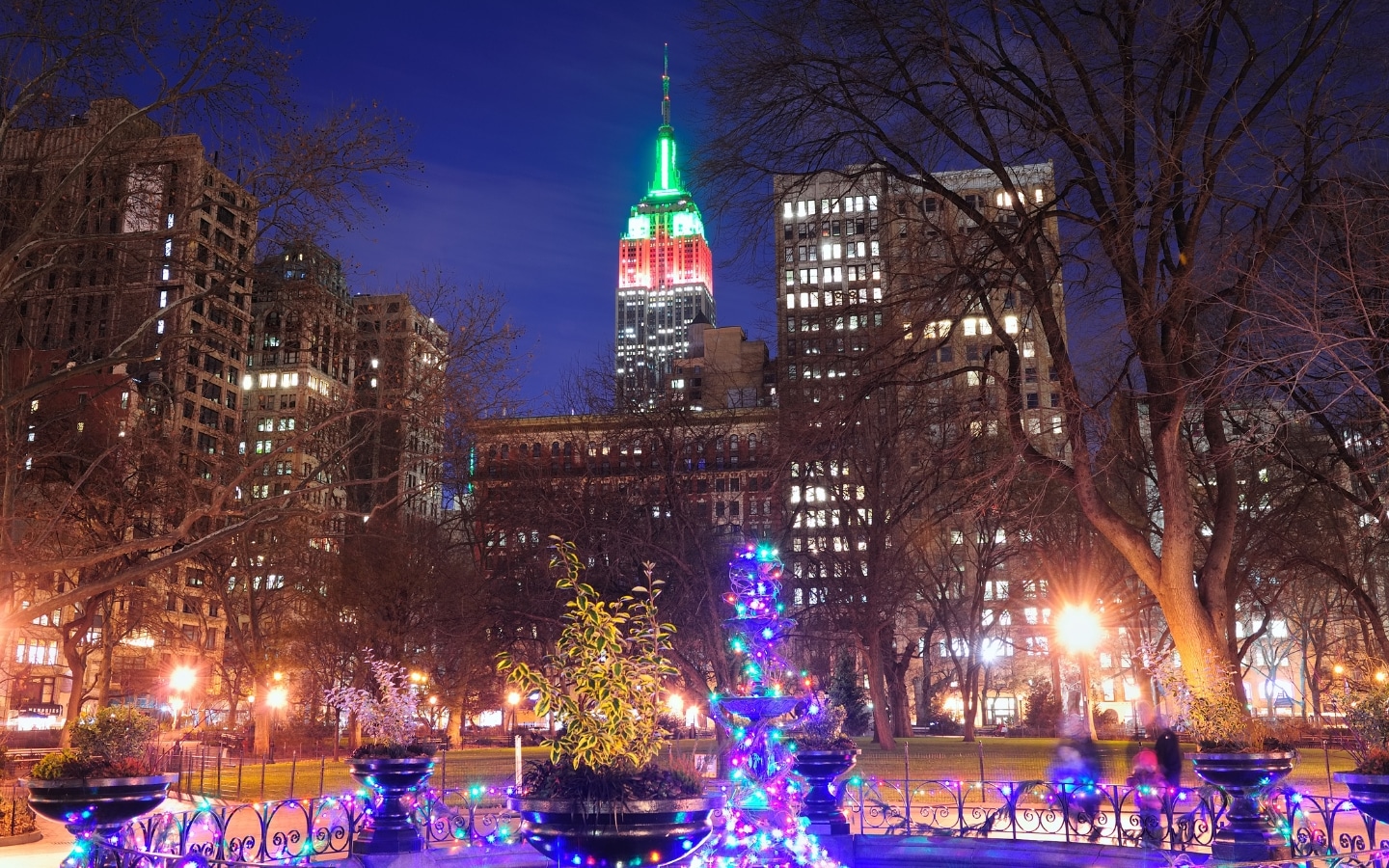New York City at Christmas on a Budget featured image